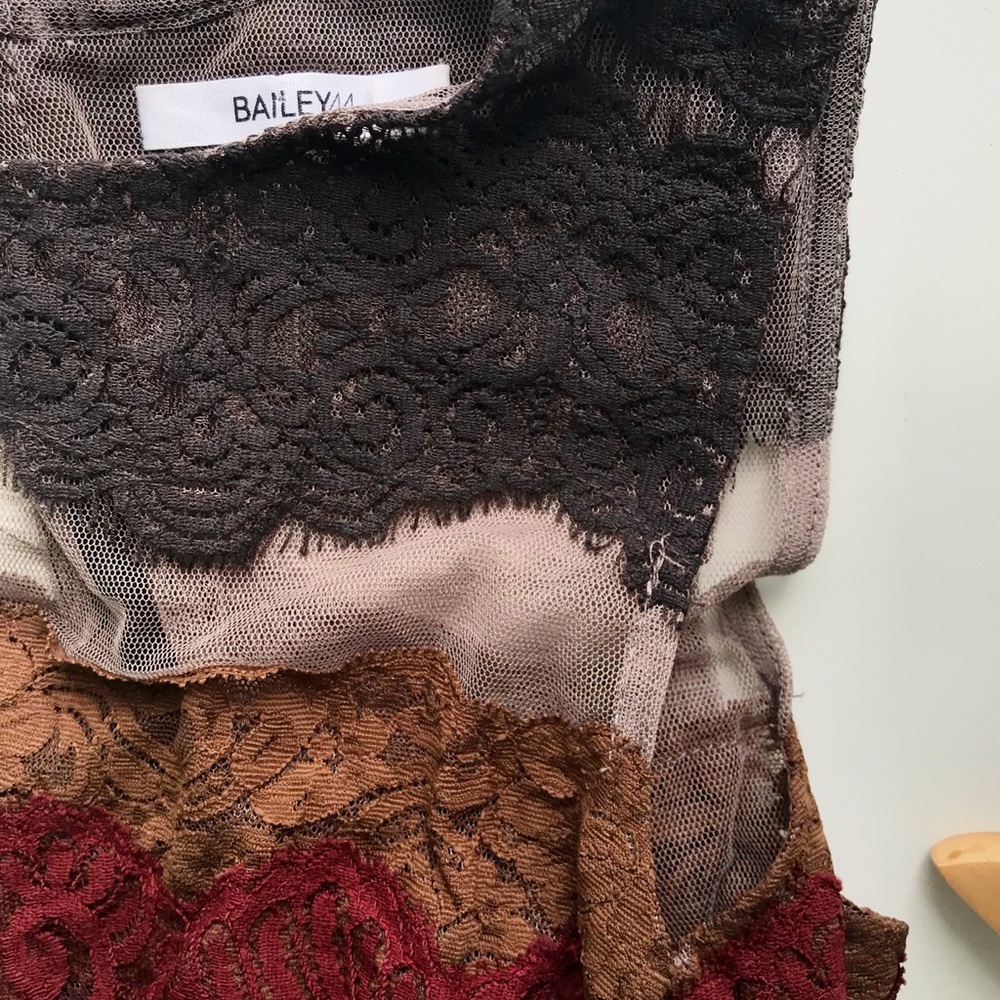 Bailey 44 peplum lace top w mesh